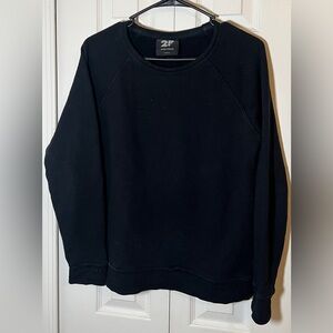 Women's Black Sweatshirt
